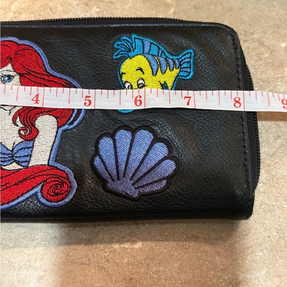 The Little Mermaid wallet. - Picture 10 of 11